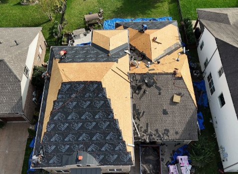 Photo of a Clarksville home having its roof replaced