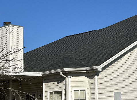 Image of a house with newly installed gray shingled roof in Hendersonville Tennessee