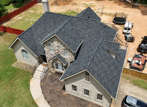 Image of a house with a new roofing in Acworth